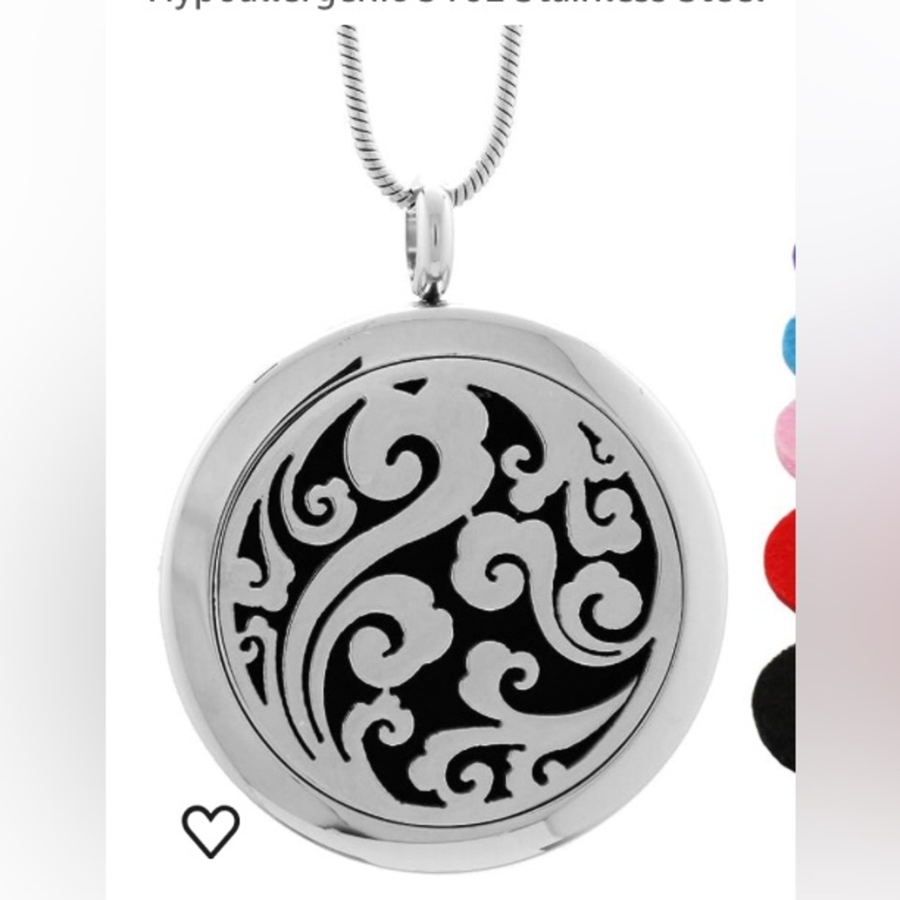 Essential oil necklace